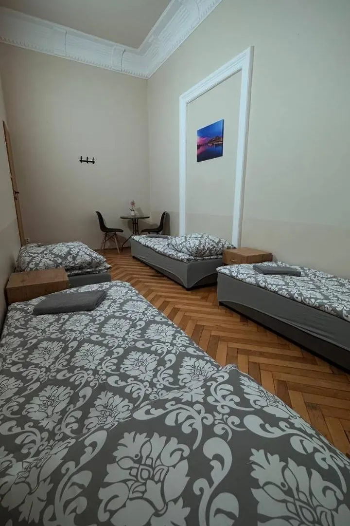 Fivehostel Krakow Hostel